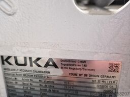 Roboterschweißanlage KUKA KR30 + DKP400 + Längsfahrwerk