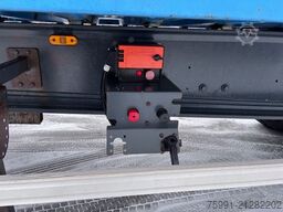  Stahlmuldenkipper für Schrotttransport