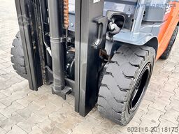Toyota 52-8FDJF35 / DIESEL / 2016 / 2096 HOURS