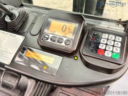 Toyota 52-8FDJF35 / DIESEL / 2016 / 2096 HOURS