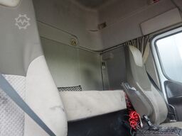 Renault Premium 430 dxi tractor unit
