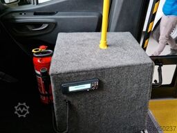 MERCEDES-BENZ 517 / 515 Frontniederflur mit  Ada Systeme