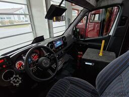 MERCEDES-BENZ 517 / 515 Frontniederflur mit  Ada Systeme