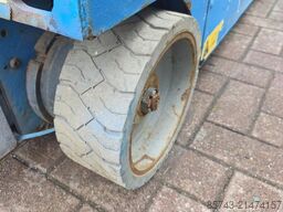 Genie GS1932 Electric, Working Height 7.8 m, 227kg Capac