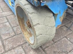 Genie GS1932 Electric, Working Height 7.8 m, 227kg Capac