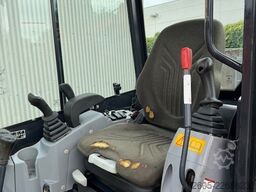Kubota U 27-4
