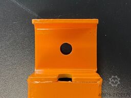 Nedcon/ 1050 mm/ Traversenauflage: 43 mm / Materialfarbe: orange