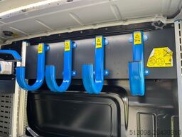 VOLKSWAGEN CRAFTER REGALS. STANDHZG. ZUSATZHEIZUNG NAVI PDC