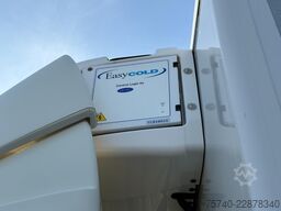 Iveco Eurocargo 120E21 + CARRIER SUPRA 550 + LOADLIFT...