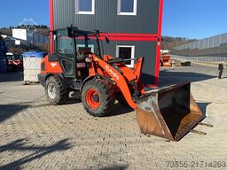 Kubota R065