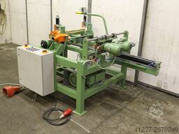 Perske mit Bohranlage