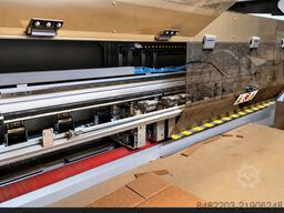 LCR Flexicut 2800