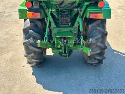 John Deere 670 Hofschlepper, Zapfwelle/Hydraulik 14 kW