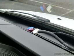 IVECO DAILY 72C18 Schiebeplateu Luftfed Navi