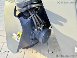 Combilift CB4000 GAS TRIPLEX 5200 POSITIONER