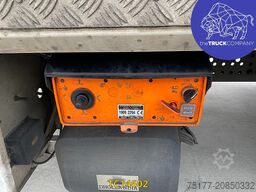 Mercedes-Benz Antos 1827