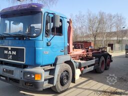MAN 26.403 6x2 BL Lift & Lenkachse man Pumpe