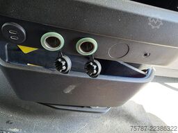 VOLVO FH 460 Basic Turbo Unfall, 2 Kreis-Hydraulik