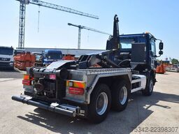 DAF CF 530 +hooklift and hydraulic bumper