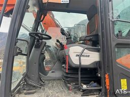 Doosan DX165W-5 wheeled machine w/ K80 hitch with electri