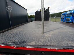 DAF CF 480 8x2 Open box truck with Hiab X-Hiduo 228...