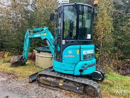 Kobelco Sk25SR-6E Excavator w/ sanding bucket, digging buc