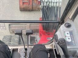 TAKEUCHI TB 250
