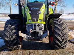 Claas Axion 800
