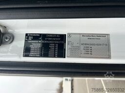 Mercedes-Benz Actros 1840 Streamspace / 583 dkm / Full Spoile...