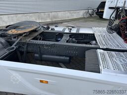 Mercedes-Benz Actros 1842 Streamspace / 457 dkm / Full Spoile...