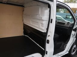RENAULT Trafic Kasten L2  Komfort erst 49 tkm !