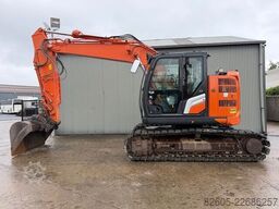 Hitachi ZX 135 US-7