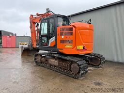 Hitachi ZX 135 US-7