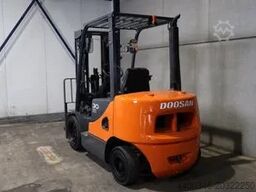 Doosan D30S-5