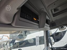 Volvo FL 240 4x2 14Tons Hebebühne Blatt/Luft