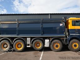 MAN TGS 49.440 10x8 tipper 486.300km