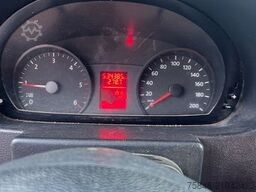 VW 2 x Crafter Kasten-Klima-6 Gang