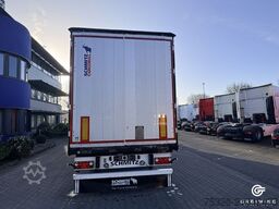 SCHMITZ CARGOBULL Curtainsider Standard XL Lift