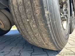 SCHMITZ CARGOBULL SCS24/L / Bär LBW 2.500 kg / Coilmulde