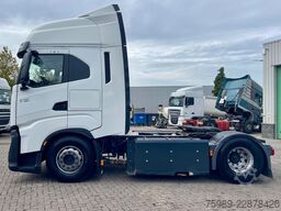 Iveco S-WAY 460 335368 km! RETARDER, CNG, ACC, 2X FUE...