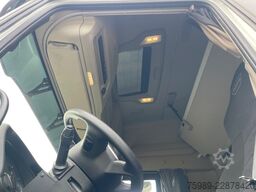 Iveco S-WAY 460 335368 km! RETARDER, CNG, ACC, 2X FUE...
