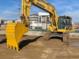 Komatsu PC 200