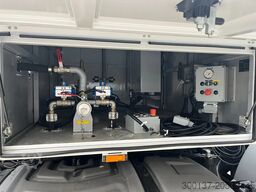 Mercedes-Benz Axor 3344 6x4 Water Tank Truck