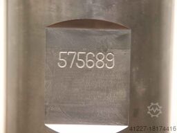 unbekannt 575689  B14
