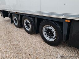 SCHMITZ CARGOBULL SCB SB3