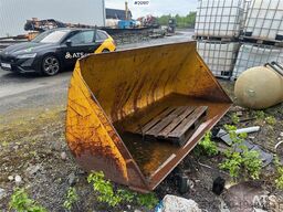  Hjullasterskuffe som har stått på en Hanomag 44C