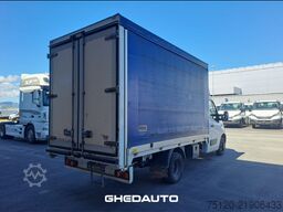RENAULT V.I. Renaul master cassone con centina fissa