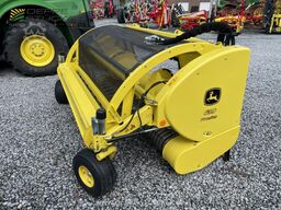 John Deere 639 Schwad-Pickup
