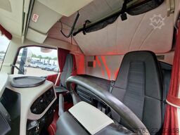 Volvo FH 13.540 Globetrotter 8x4*4 - Chassis - 3.7 WB...