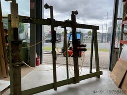 Maweg Standard